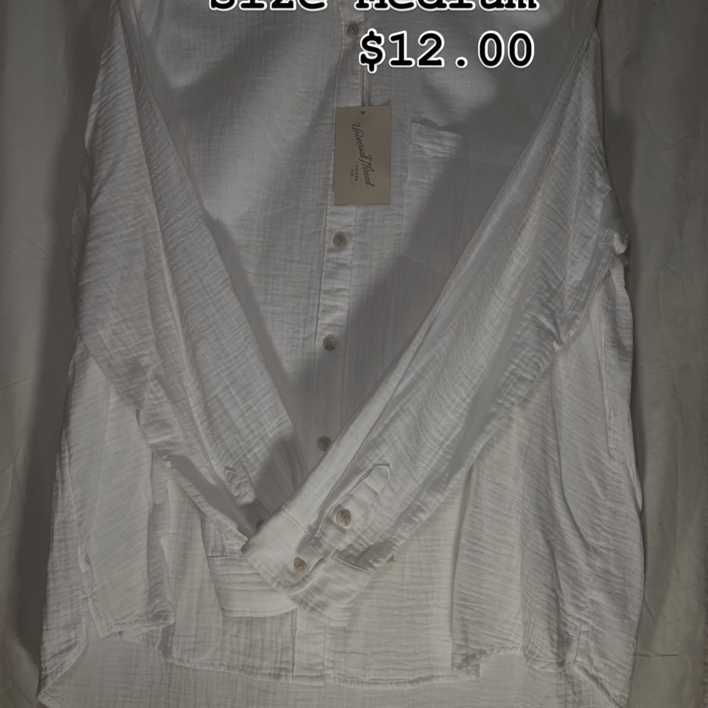 Universal Thread White Textured Blouse